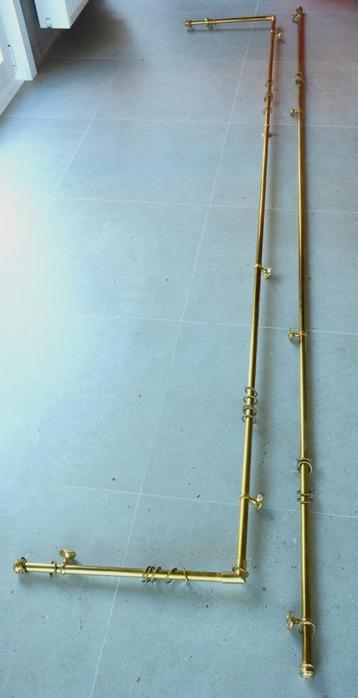 gordijnroeden in messing beschikbaar voor biedingen