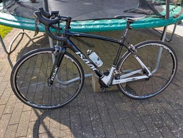 Koersfiets  beschikbaar voor biedingen