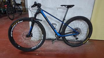 Canyon Exceed CF XX1 - Maat S beschikbaar voor biedingen