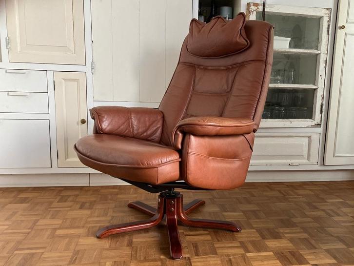 Vintage retro seventies relax fauteuil recliner leder, Huis en Inrichting, Fauteuils, Gebruikt, Hout, Leer, Ophalen