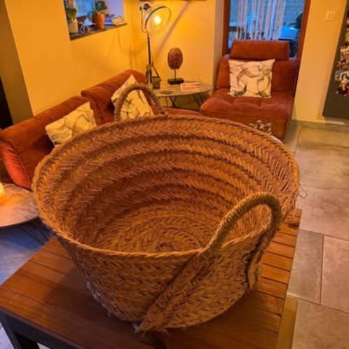 RIETEN MAND, Huis en Inrichting, Woonaccessoires | Schalen en Manden, Gebruikt, Mand, Rond, Riet, Ophalen