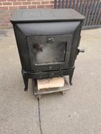 Dovre houtkachel 8 kw ,
met as lade ,in goede staat ,, Ophalen, Zo goed als nieuw, Houtkachel