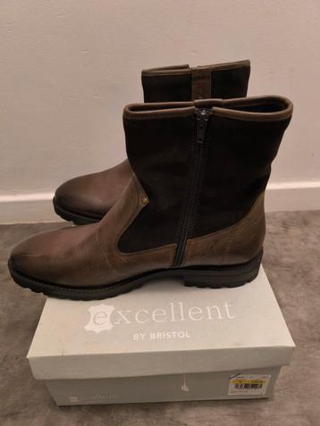 Nieuwe leren schoenen maat 46 beschikbaar voor biedingen