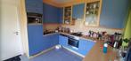 Keuken met gasvuur en oven, Blauw, U-keuken, Gebruikt, Hout