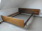 Vintage bed (Sixties) GRATIS, Huis en Inrichting, Ophalen