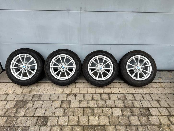 Set d'hiver Bmw 16”, Autos : Pièces & Accessoires, Pneus & Jantes, Pneu(s), Pneus hiver, 16 pouces, Enlèvement