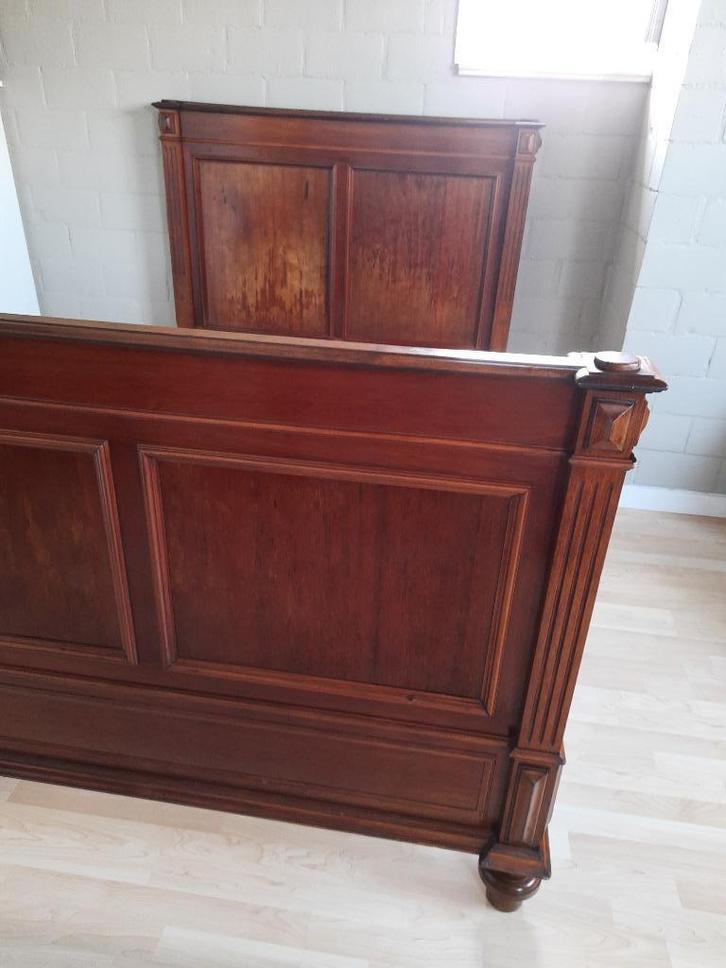 Twijfelaar, Huis en Inrichting, Slaapkamer | Bedden, Gebruikt, Twijfelaar, 210 cm, Hout, Overige kleuren, Ophalen