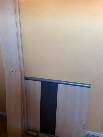 Bed compleet beschikbaar voor biedingen