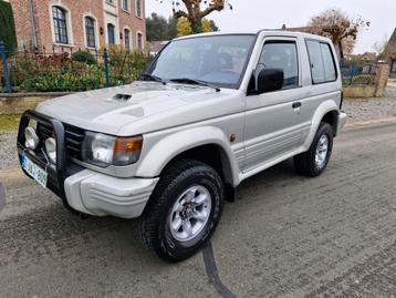 MITSUBISHI PAJERO 2.8.TURBODIESEL.4WD.BJ1994 CARGO LÉGER disponible aux enchères