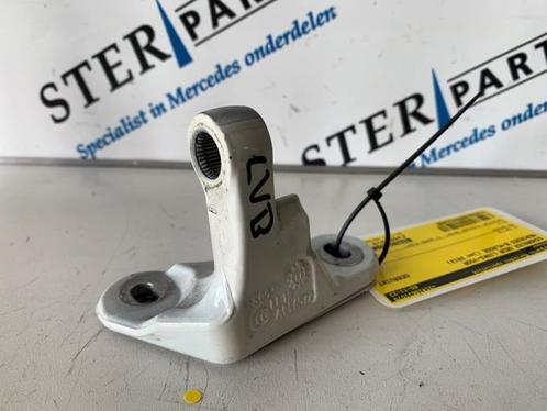 Scharnier deur links-voor van een Mercedes B-Klasse, Auto-onderdelen, Overige Auto-onderdelen, Mercedes-Benz, Gebruikt, 3 maanden garantie