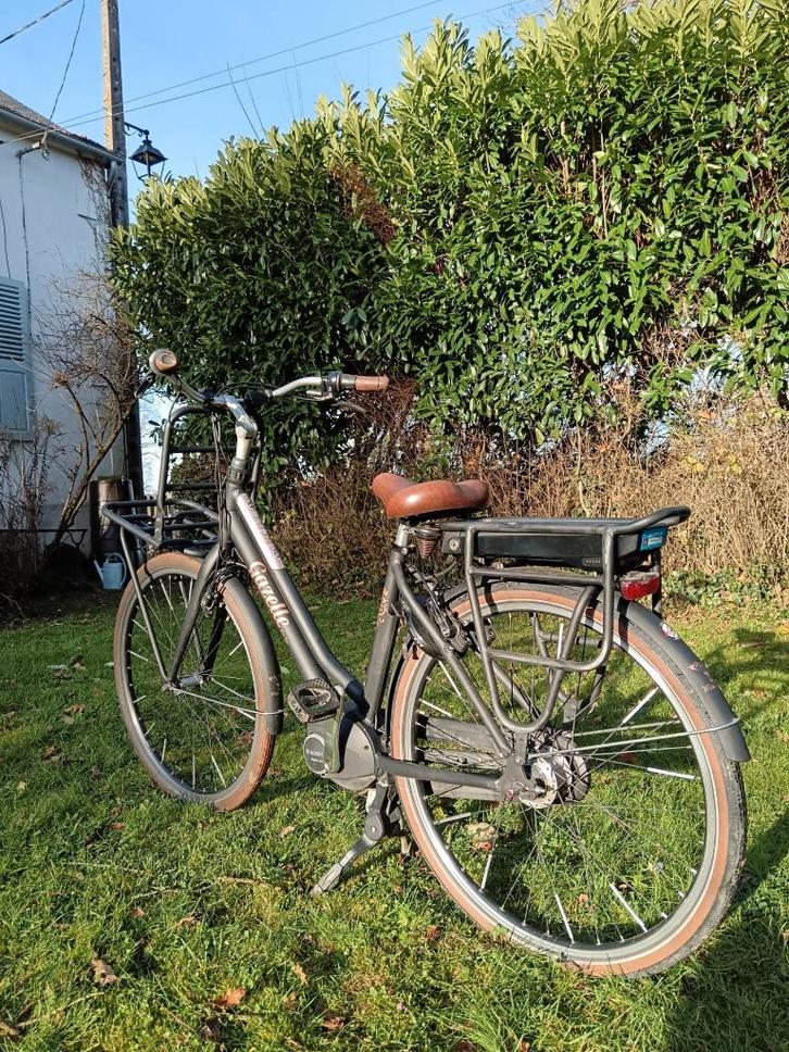 Elektrische damesfiets Gazelle Miss Grace, Fietsen en Brommers, Elektrische fietsen, Gebruikt, Gazelle, 51 tot 55 cm, 50 km per accu of meer