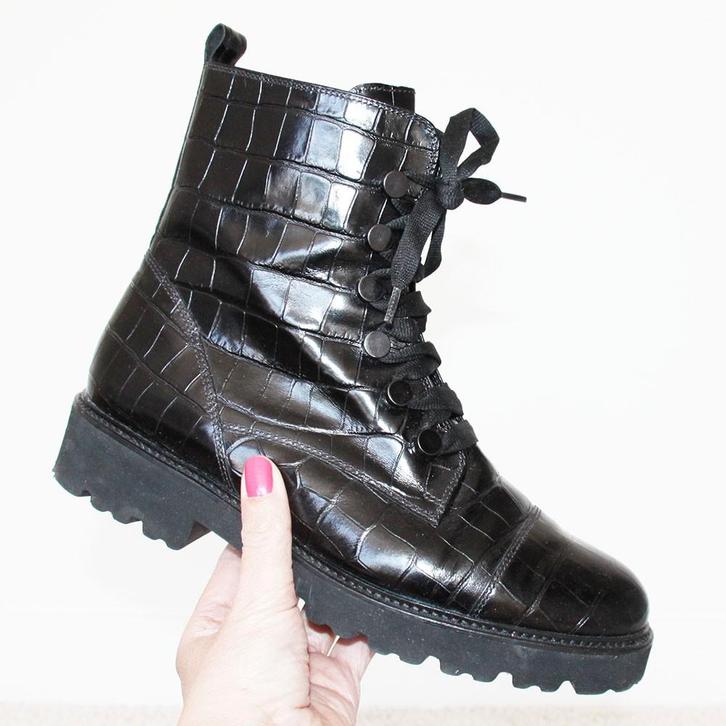 Prachtige Leren Gabor Veterlaarsjes s3 (Maat 7/40½) € 95,-, Kleding | Dames, Schoenen, Nieuw, Lage of Enkellaarzen, Zwart, Verzenden