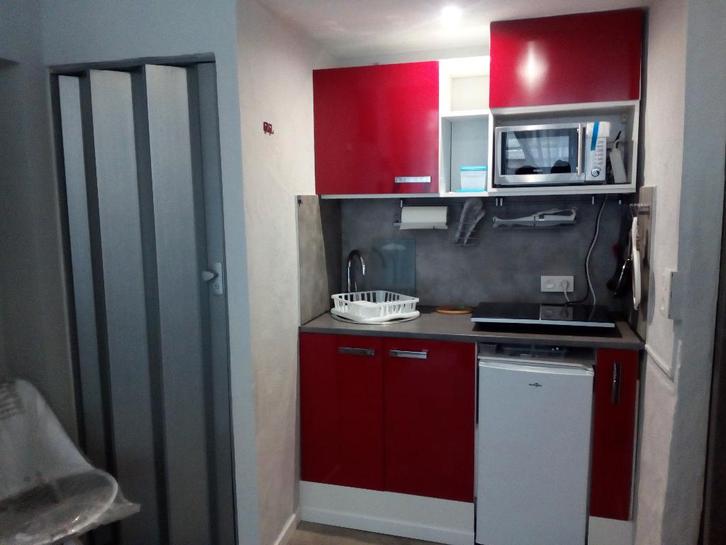 Studio (KOT). Liège centre. Toutes charges comprises, Immo, Appartementen en Studio's te huur, Luik (stad), Minder dan 20 m²