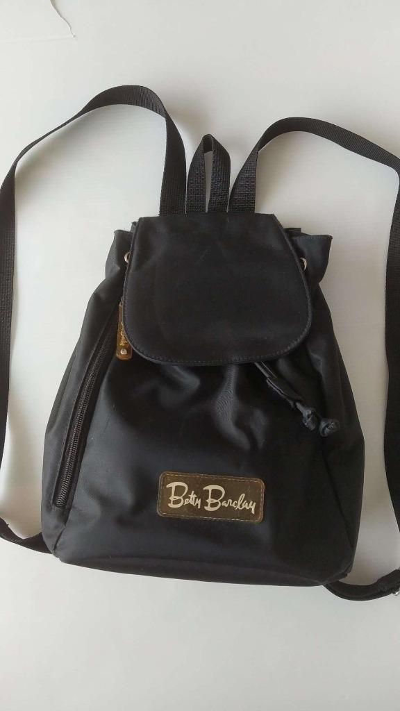 Betty Barclay Black Nylon Back  Bag, Handtassen en Accessoires, Tassen | Damestassen, Zo goed als nieuw, Schoudertasje, Zwart