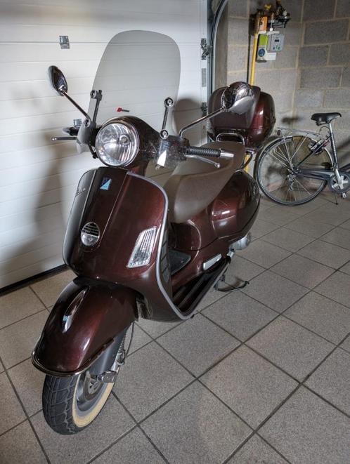Vespa GTS 125, Fietsen en Brommers, Scooters | Vespa, Gebruikt, Benzine, Ophalen