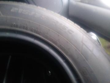 6 Pirelli 215 75 16 C Carrier 140de6  Jumper ea voir liste beschikbaar voor biedingen