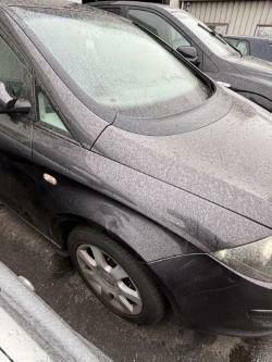 Rechter voorscherm rechts zwart Seat Altea  5P ('06-'15), Auto-onderdelen, Carrosserie, Seat, Gebruikt, Ophalen of Verzenden