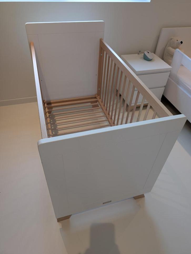 Babybed 60x120 Bopita wit/naturel hout, Kinderen en Baby's, Babywiegjes en Ledikanten, Zo goed als nieuw, Ledikant, Ophalen
