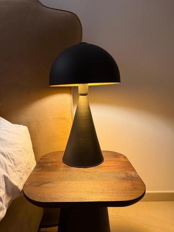 2 Dodo zwarte lampen beschikbaar voor biedingen