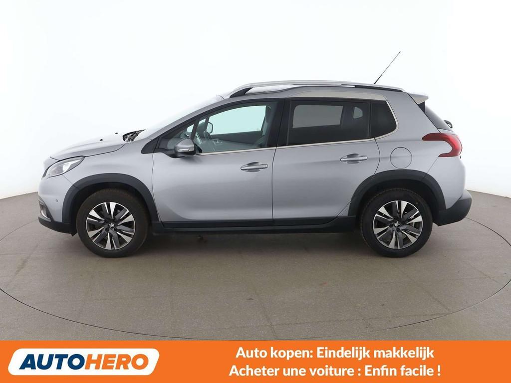 Peugeot 2008 1.2 PureTech Allure (bj 2017, automaat), Auto's, Gebruikt, Zwart, 1199 cc, 110 g/km