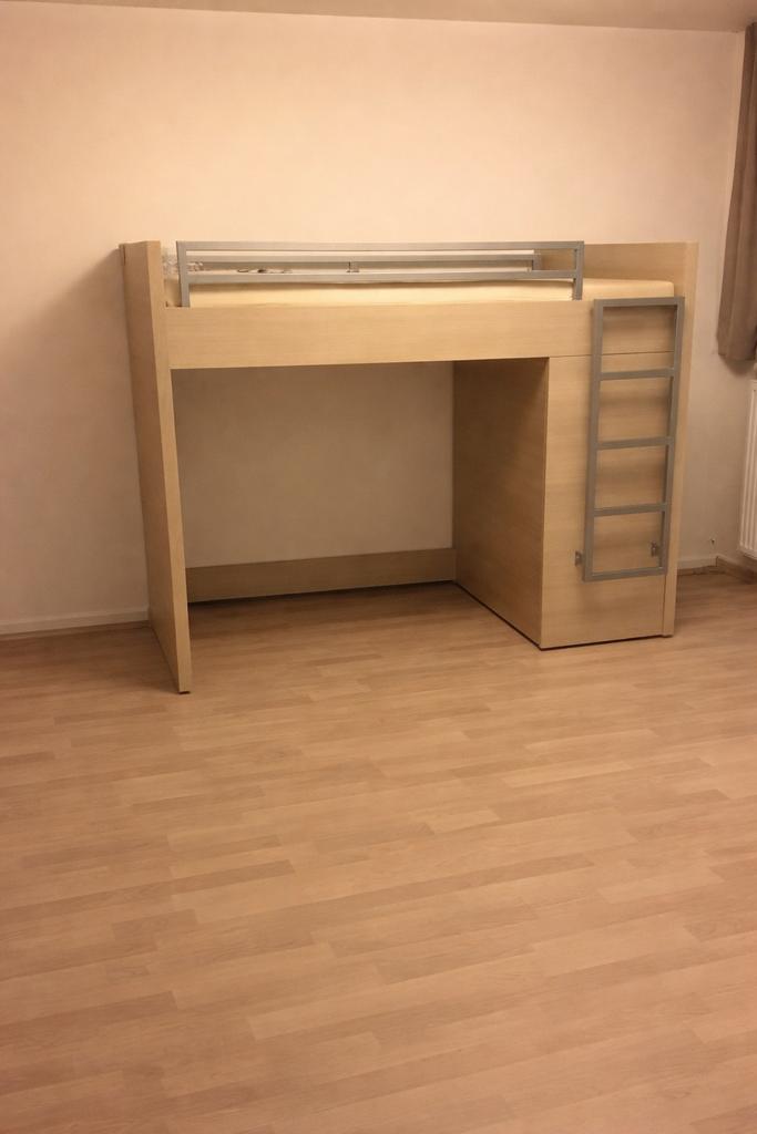 Hoogslaper met ladder, Ophalen, Zo goed als nieuw, Hoogslaper