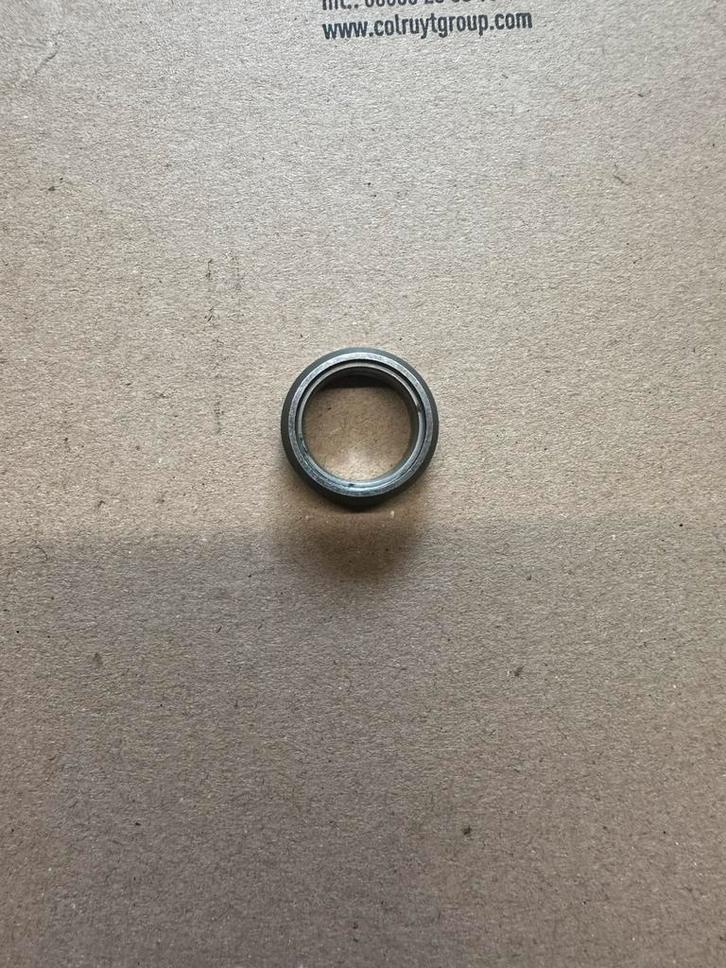 Minarelli am6 50cc krukasbus/spacer voor motorfietsen, Fietsen en Brommers, Brommeronderdelen | Algemeen, Zo goed als nieuw, Ophalen of Verzenden