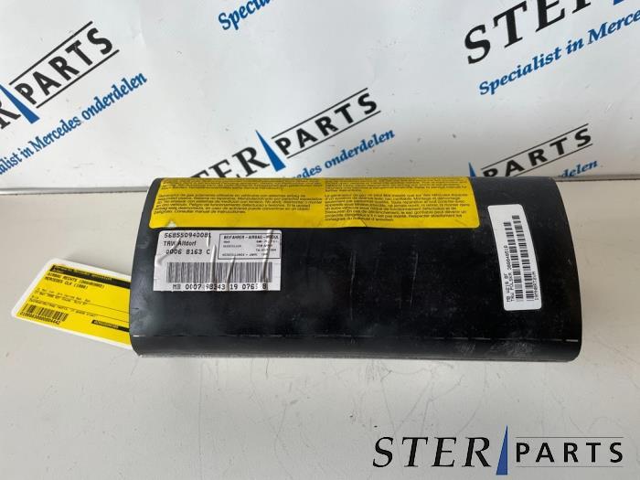 Airbag droite (tableau de bord) d'un Mercedes CLK, Autos : Pièces & Accessoires, 3 mois de garantie, Utilisé, -, -