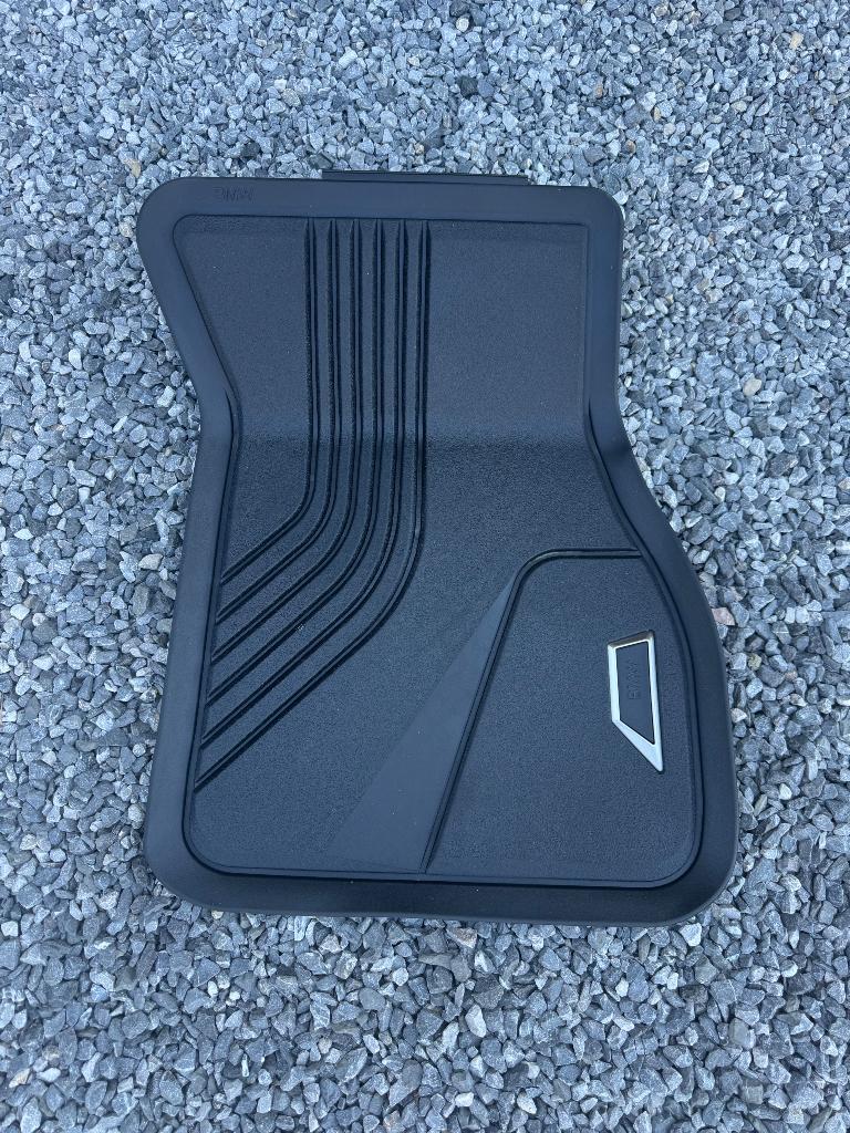 Tapis BMW série 1 comme neuf., Enlèvement, Comme neuf