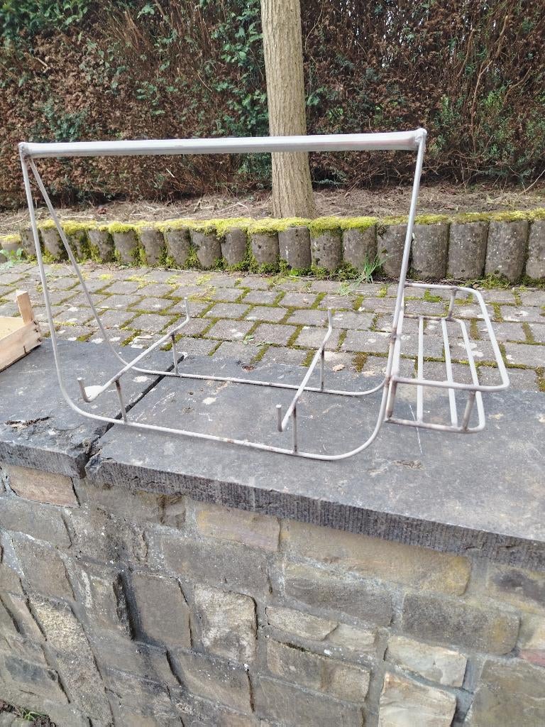 Plukhulp voor aardbeien, Zakelijke goederen, Ophalen