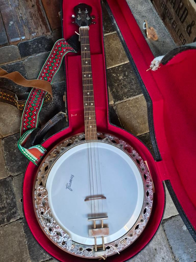 Rhythmus 4-snarige Framus banjo, Muziek en Instrumenten, Snaarinstrumenten | Banjo's, Gitaarbanjo, Ophalen