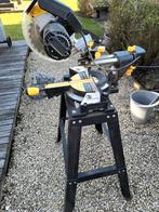 Scie à onglet télescopique Powerplus, 1200 watts ou plus, 30 à 70 mm, Enlèvement, Utilisé