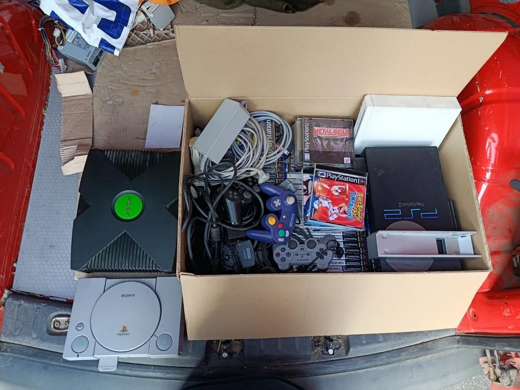 Lot game consoles, games en CRT tv, Games en Spelcomputers, Spelcomputers | Overige, Ophalen
