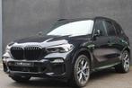 BMW X5 xDrive45e - M Pack - Keyless - Head Up - Alarm, Auto's, Automaat, Gebruikt, USB, Zwart