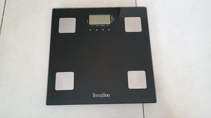 Balance électronique avec calcul d'impédance, Elektronische apparatuur, Weegschalen, Zo goed als nieuw, Digitaal, Personenweegschaal