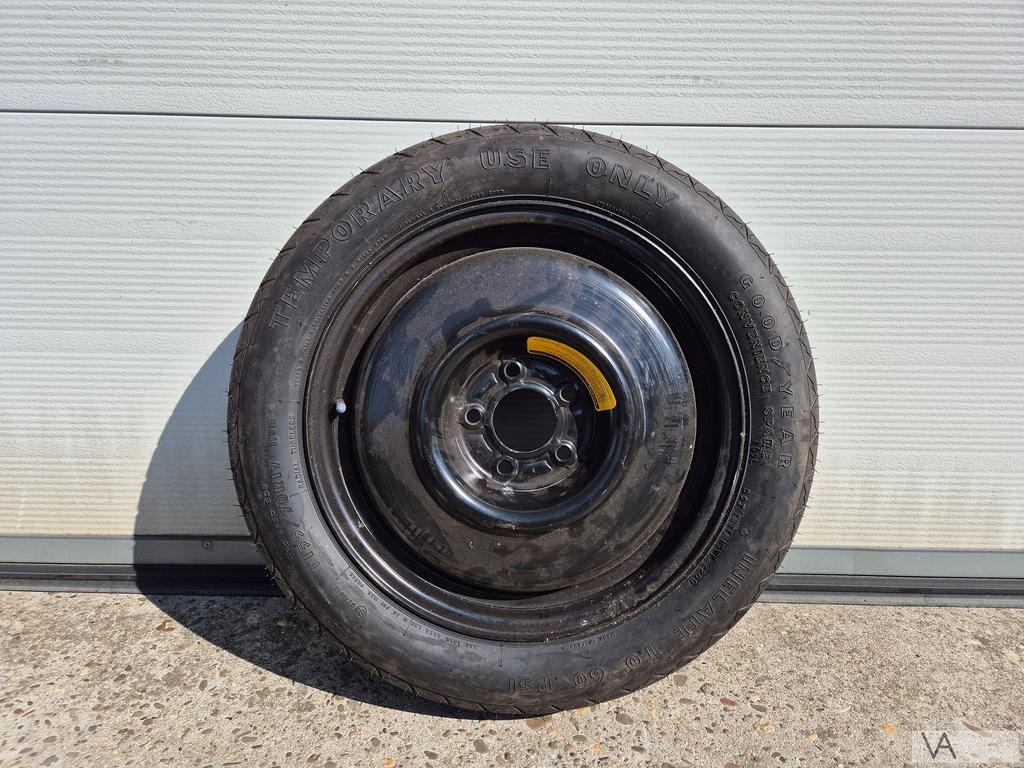 Thuiskomer Hyundai Tucson Kia Sportage Nissan Qashqai €150, Gebruikt, -, -, Banden en Velgen