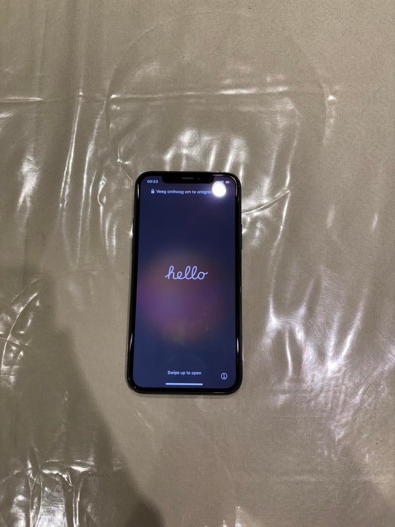 iPhone 11 Pro, Enlèvement ou Envoi, 71 %, Comme neuf, Vert