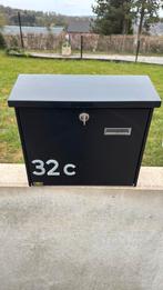 Boîte aux lettres noire, Ophalen, Zo goed als nieuw, Staal, Wandbrievenbus