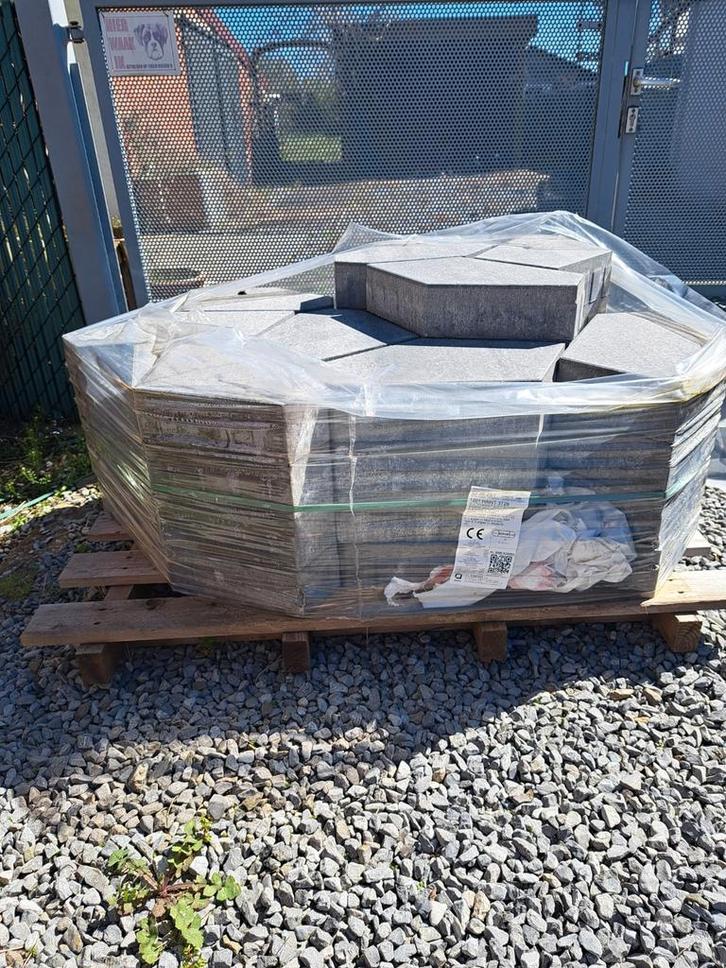 Ongeveer halve pallet klinkers/stapstenen., Tuin en Terras, Tegels en Klinkers, Nieuw, Klinkers, Ophalen