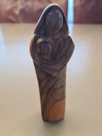 Houten Mariabeeld, Verzenden