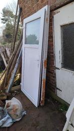 Porte d'entrée en PVC avec le chambranle, Enlèvement