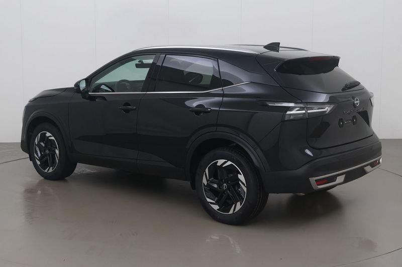 Nissan Qashqai 1.3 dig-t n-connecta 158 AT, Auto's, Gebruikt, Zwart, 4 cilinders, Overige bekleding
