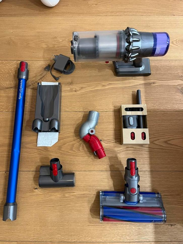 Dyson v11, Elektronische apparatuur, Stofzuigers, Zo goed als nieuw, Ophalen of Verzenden