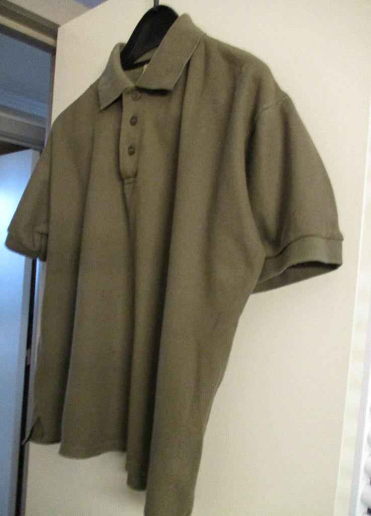 T-shirt polo vert à col pour homme taille M, Vêtements | Hommes, Enlèvement ou Envoi, Neuf, Taille 48/50 (M), Vert