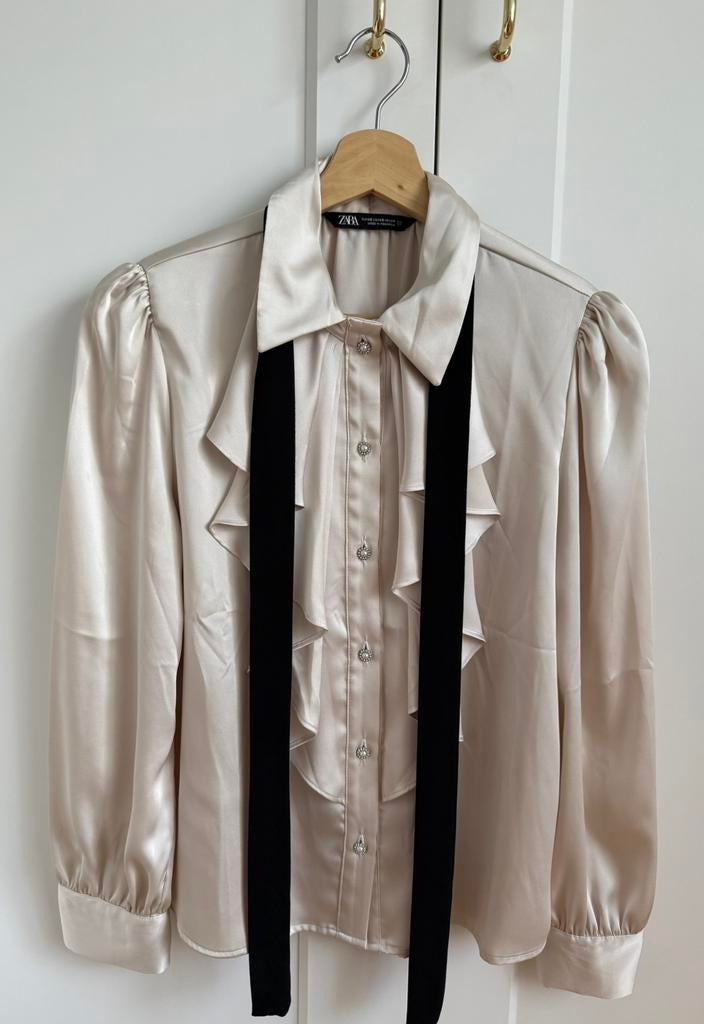 Blouse met details maat XS, Ophalen, Zo goed als nieuw, Maat 34 (XS) of kleiner