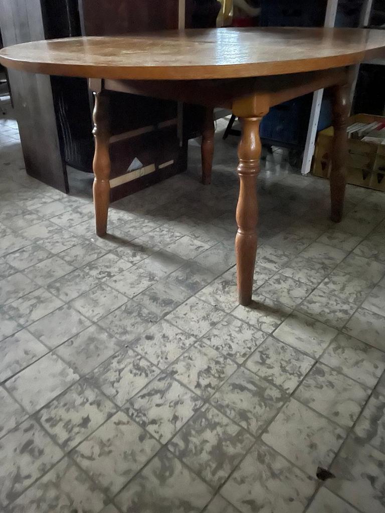 Table à manger ronde en bois Ø110 cm -extensible jusqu'à 150, Maison & Meubles, 100 à 150 cm, Cinq personnes ou plus, Rond, 100 à 150 cm