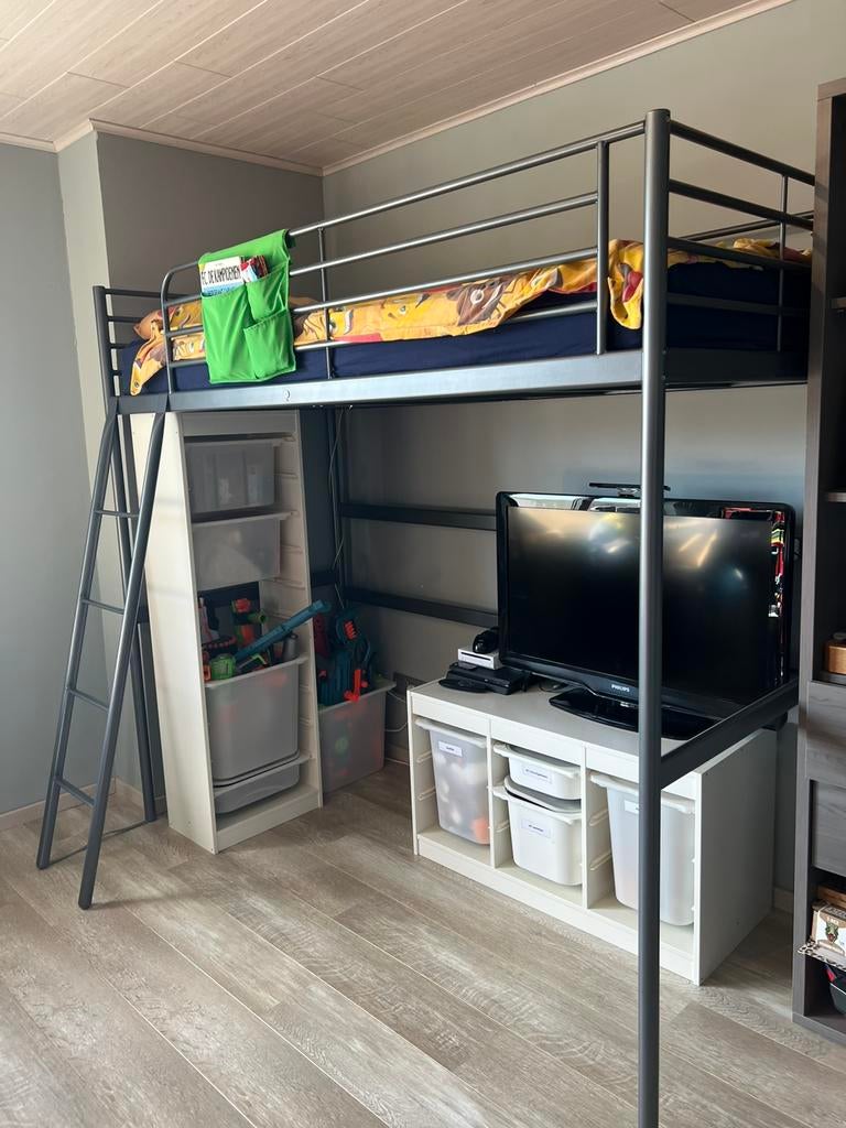 Ikea Svarta Hoogslaper, Huis en Inrichting, Slaapkamer | Stapelbedden en Hoogslapers, Ophalen, Hoogslaper, Eenpersoons, 210 cm