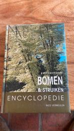 Geïllustreerde bomen en struiken encyclopedie, Boeken, Ophalen of Verzenden, Zo goed als nieuw
