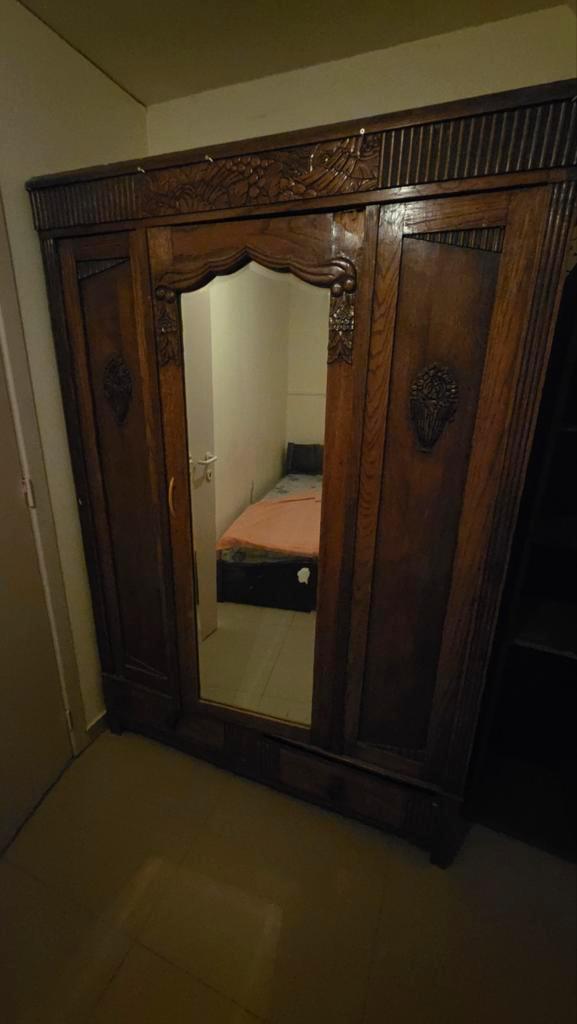 Klassieke Eikenhouten Kledingkast (Art Deco) – Jaren '30, Huis en Inrichting, Kasten | Kleerkasten, Ophalen