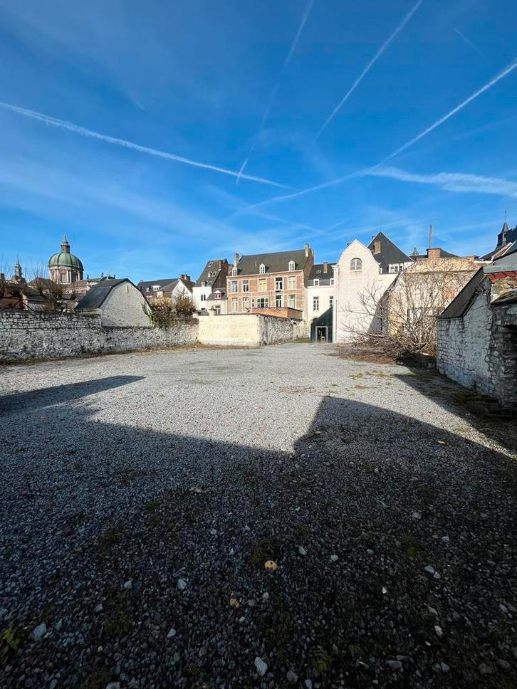 Places de Parking, Immo, Garages en Parkeerplaatsen, Namen (stad)