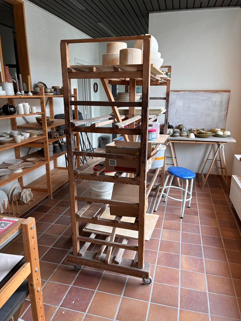 Antieke houten broodkar, Enlèvement, Utilisé